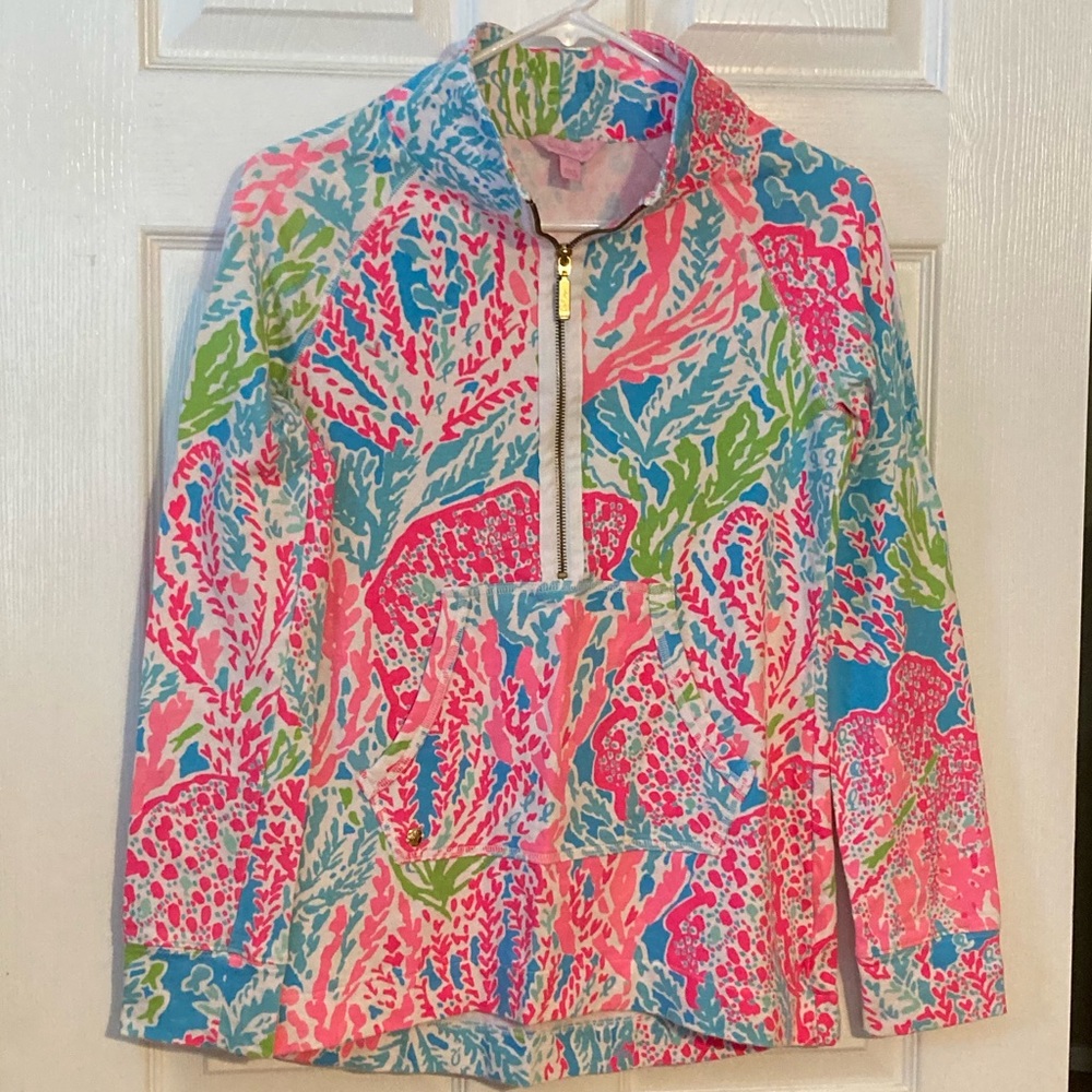 Lilly Pulitzer Original Lets Cha Cha popover, cute ocean themed top.
